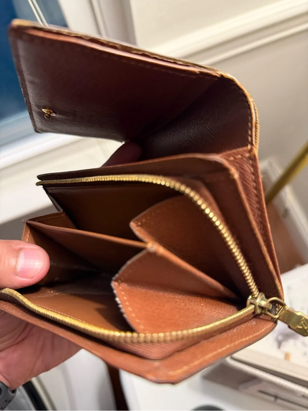 Louis Vuitton Monogram Porte-Monnaie Billets Tresor Wallet CT1058